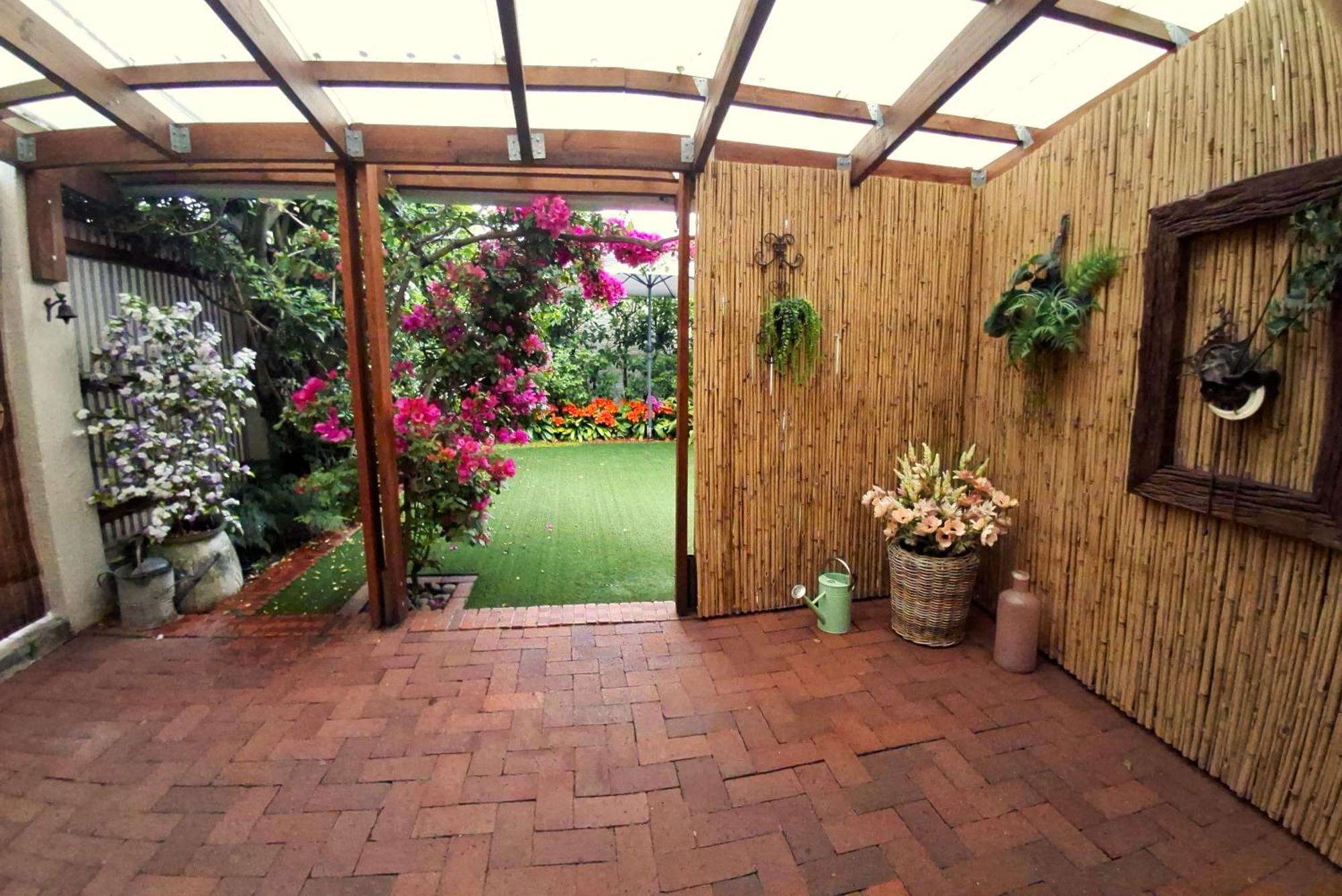 Meerendal Cottage-Affordable Luxury-Private Garden With Pool & Hot Tub Cidade Do Cabo Exterior foto