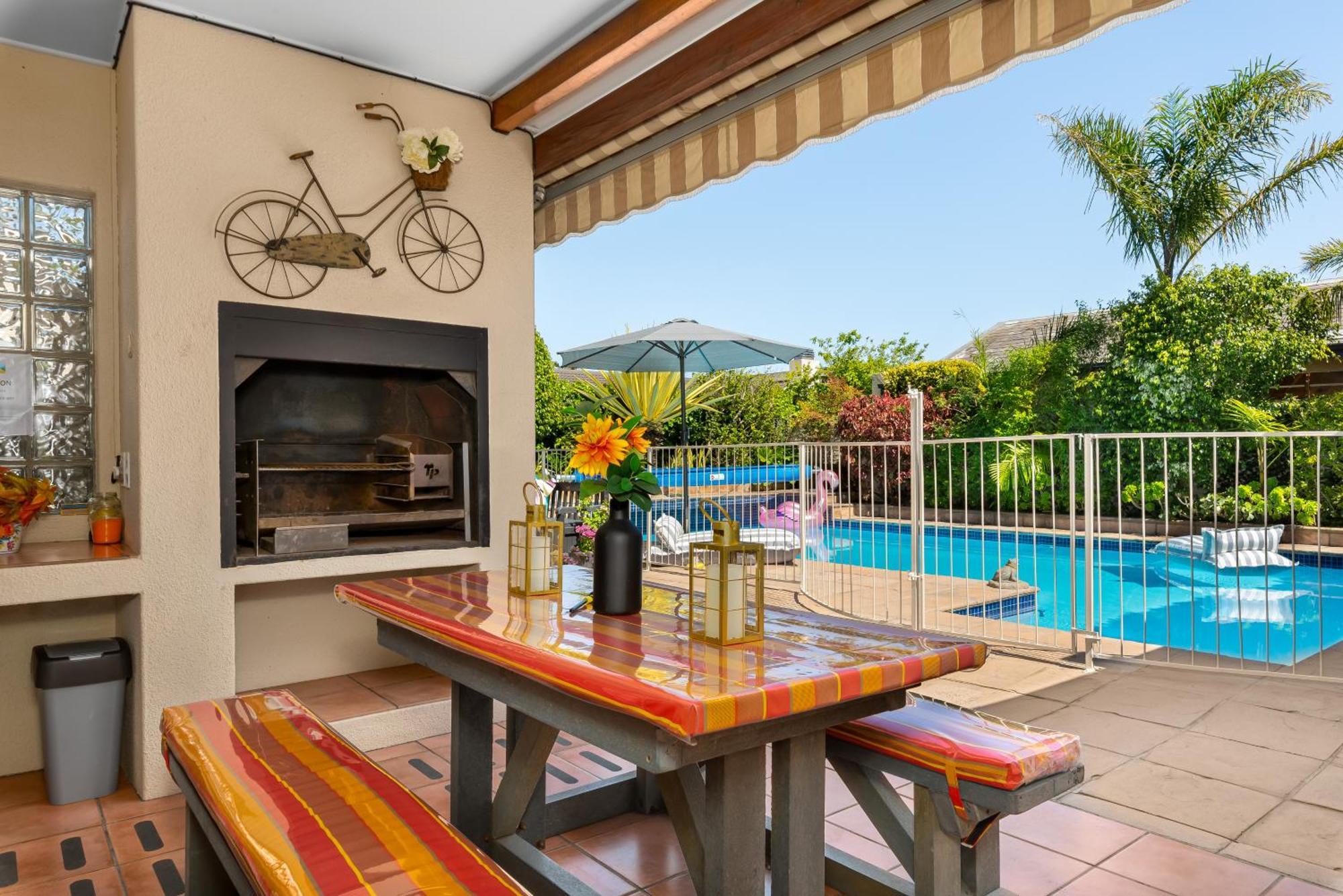 Meerendal Cottage-Affordable Luxury-Private Garden With Pool & Hot Tub Cidade Do Cabo Exterior foto