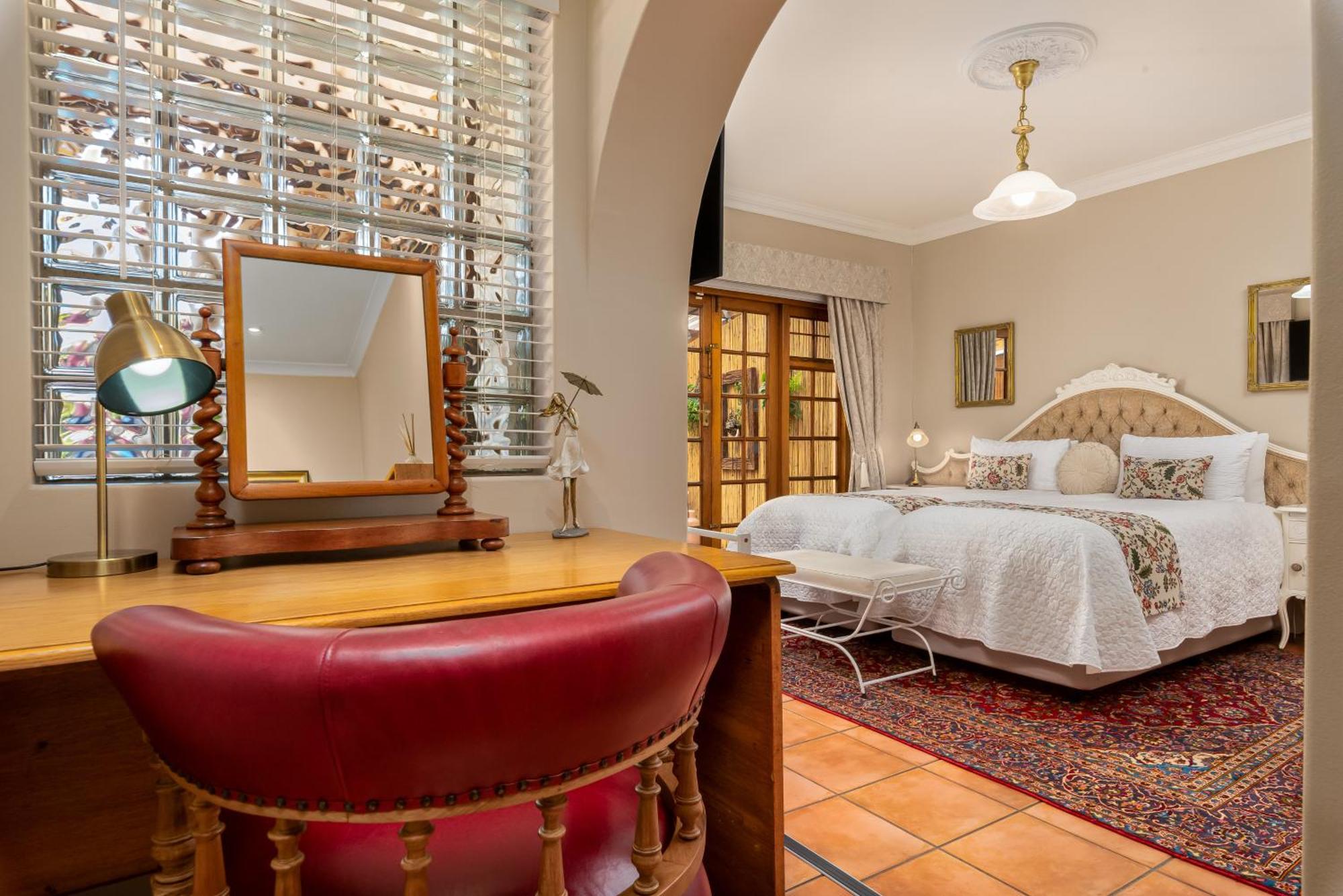 Meerendal Cottage-Affordable Luxury-Private Garden With Pool & Hot Tub Cidade Do Cabo Exterior foto
