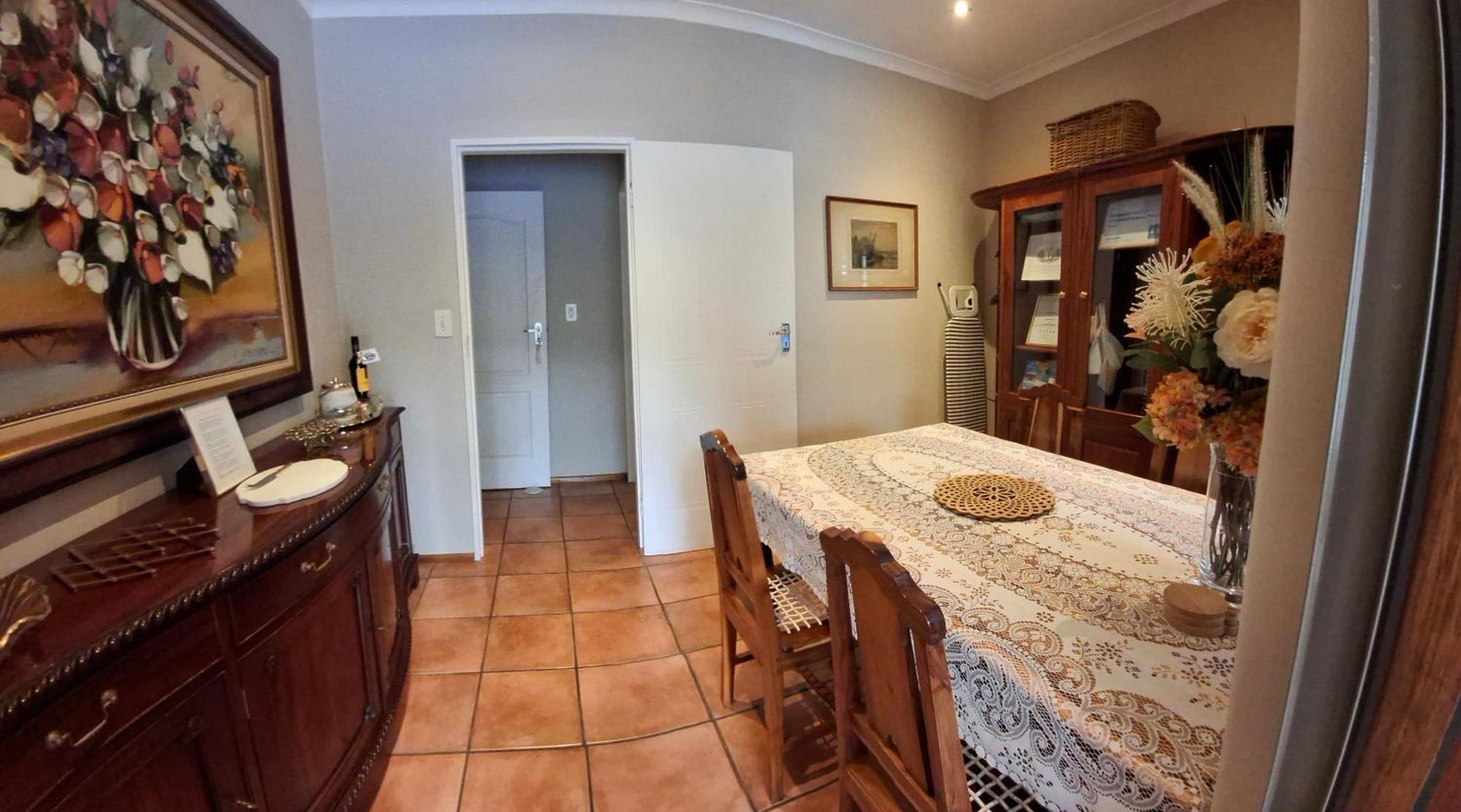 Meerendal Cottage-Affordable Luxury-Private Garden With Pool & Hot Tub Cidade Do Cabo Exterior foto