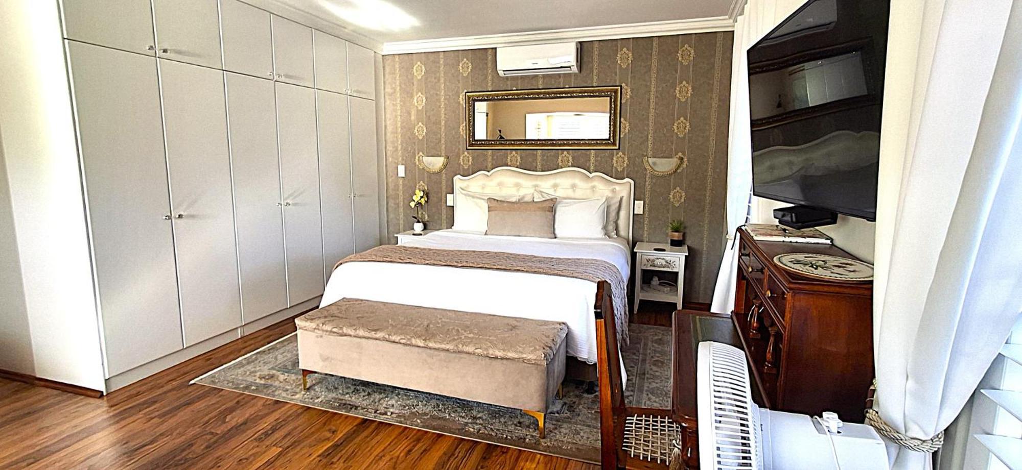 Meerendal Cottage-Affordable Luxury-Private Garden With Pool & Hot Tub Cidade Do Cabo Exterior foto